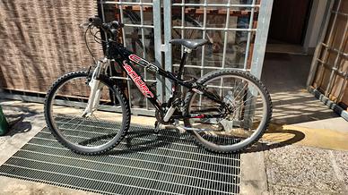 BICI MTB  RUOTE 24-PER RAGAZZINO/A