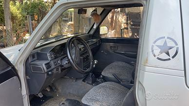 Daihatsu feroza