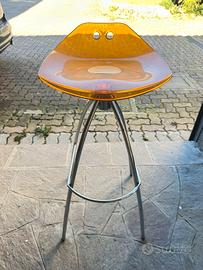 Sgabelli bancone bar o tavolini alti