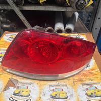 FARO POSTERIORE DESTRO FIAT LINEA ANNO:2008