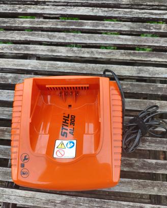 caricabatterie STIHL al300