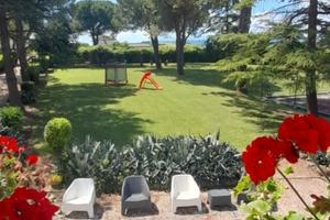 Estate Marche su casale tutto per voi