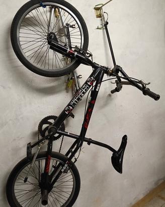 bicicletta BMX