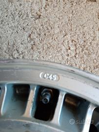 Cerchio in lega alfa romeo