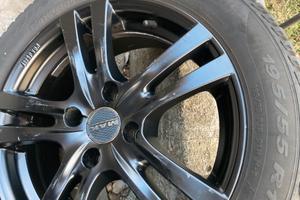 4 cerchi in lega MAK con 4 gomme PIRELLI WINTER