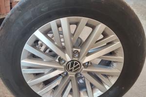 Gomme estive 205/60 r16
