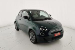 FIAT 500 Berlina Hybrid Icon