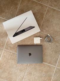 Mac Book Pro 13" - M2 - 2022
