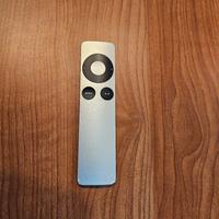 Telecomando Apple Remote in alluminio 