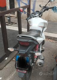 Honda CB125F (2020) -40.000km Da rivedere/ Non par