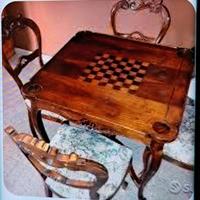 tavolo con sedie stile Luigi Filippo