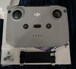 radiocomando DJI RC