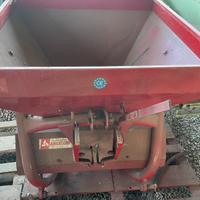 Spandiconcime angeloni  ST 400