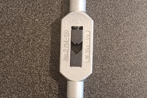 Giramaschio in legaGR.2 M4-12  W 5/32-1/2 Datacol 