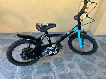 Bici dei pirati  B-Twin ruota 16