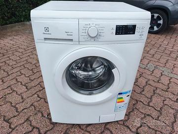 LAVATRICE ELECTROLUX 6KG A+++ CONSEGNA A DOMICILIO