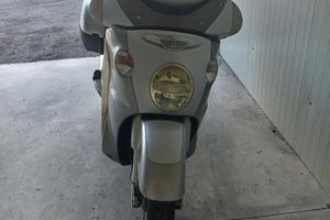 Scarabeo 500