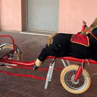 Calesse cavallino triciclo a pedali vintage