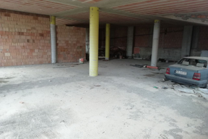 Ampio garage 360 mq. Divisibile in 3 unità