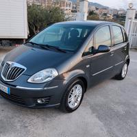 Lancia MUSA 1.3 Mjt 16V 95 CV S&S DPF Oro