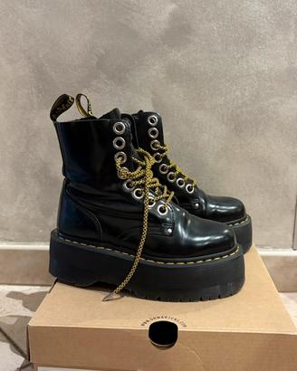 dr martens jadon max