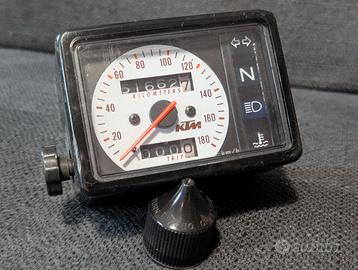 KTM 640 LC4 QUADRO STRUMENTI CONTACHILOMETRI SPIE