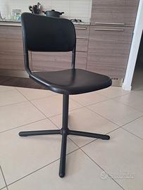 Sedia nera SMÄLLEN ikea