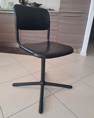 Sedia nera SMÄLLEN ikea