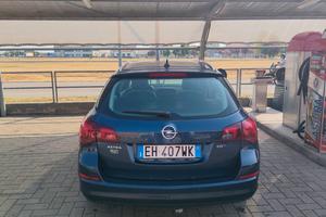 Opel Astra 2011 1.7 Diesel
