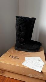 UGG Originali 3 bottoni