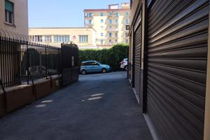 Locali in via irno