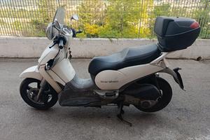 Scarabeo 300s