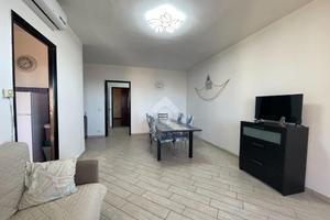 3 LOCALI A TERRACINA