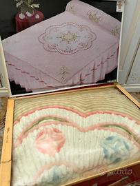 Coperta in ciniglia da corredo