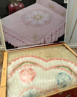 Coperta in ciniglia da corredo