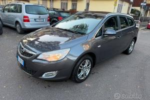 Opel Astra SW 2.0 CDTI 165cv - SOLO 91290 Km. -