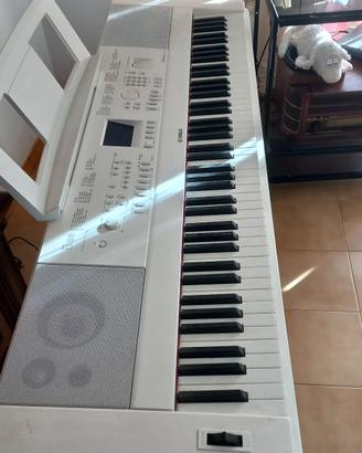 pianoforte elettronico Yamaha