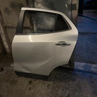 Portiera posteriore sinistra Opel Mokka anno 2015
