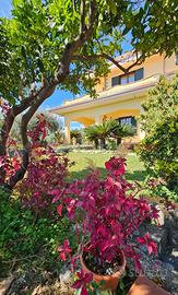Villa o villino Montepaone [Cod. rif 3226529VRG]