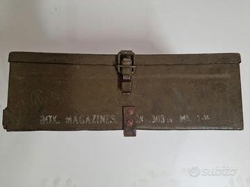 Cassetta munizioni militari  esercito britannico 