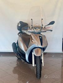 Piaggio Medley 125 BASE