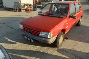 Peugeot 205 benz 94 RICAMBI