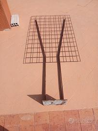 Graticcio  metallico per piante rampicanti