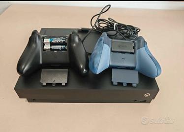  Xbox one più 2 controlli