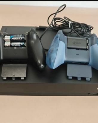  Xbox one più 2 controlli