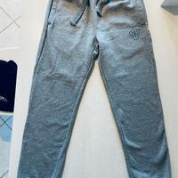Pantaloni grigi, ragazzo 14 16 anni tenuti bene