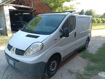 Renault trafic 