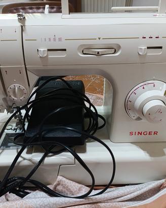 macchina per cucire singer