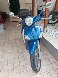 motorino piaggio liberty 200 