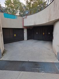 Box in zona Piazza Castello- Giardini Reali